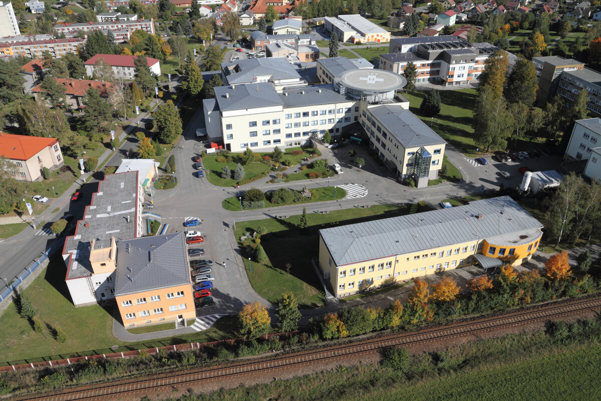 Novoměstská nemocnice posiluje spolupráci s MOÚ